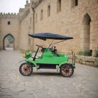 Coche antiguo de tipo abierto multiusos verde 1903